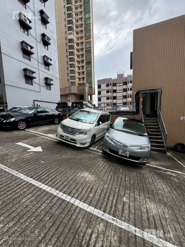 Maiden Court Sell 3 Bedrooms 663 ft² Maiden Court Sell 3 Bedrooms 663 ft²