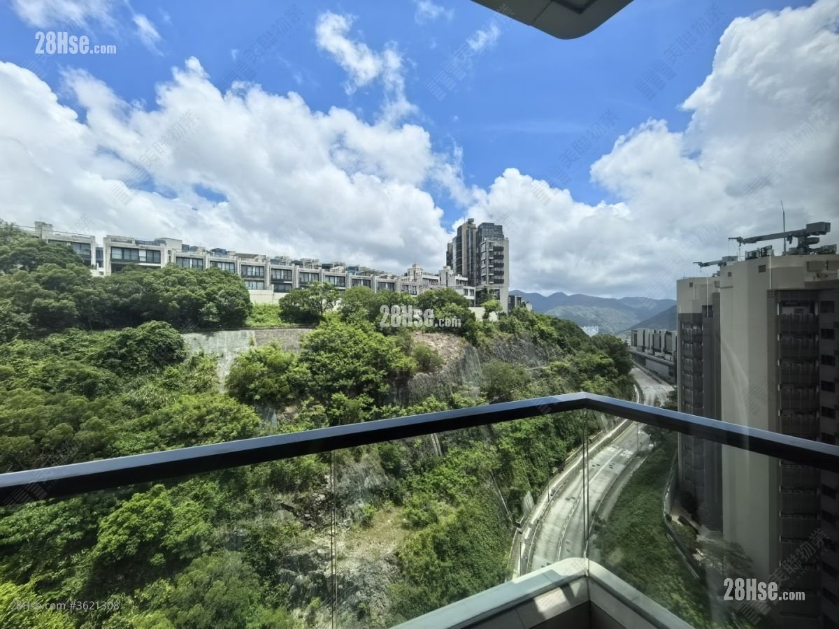 玖珑山 售盘 3 房 , 3 浴室 1,011 平方尺 玖珑山 售盘 3 房 , 3 浴室 1,011 平方尺