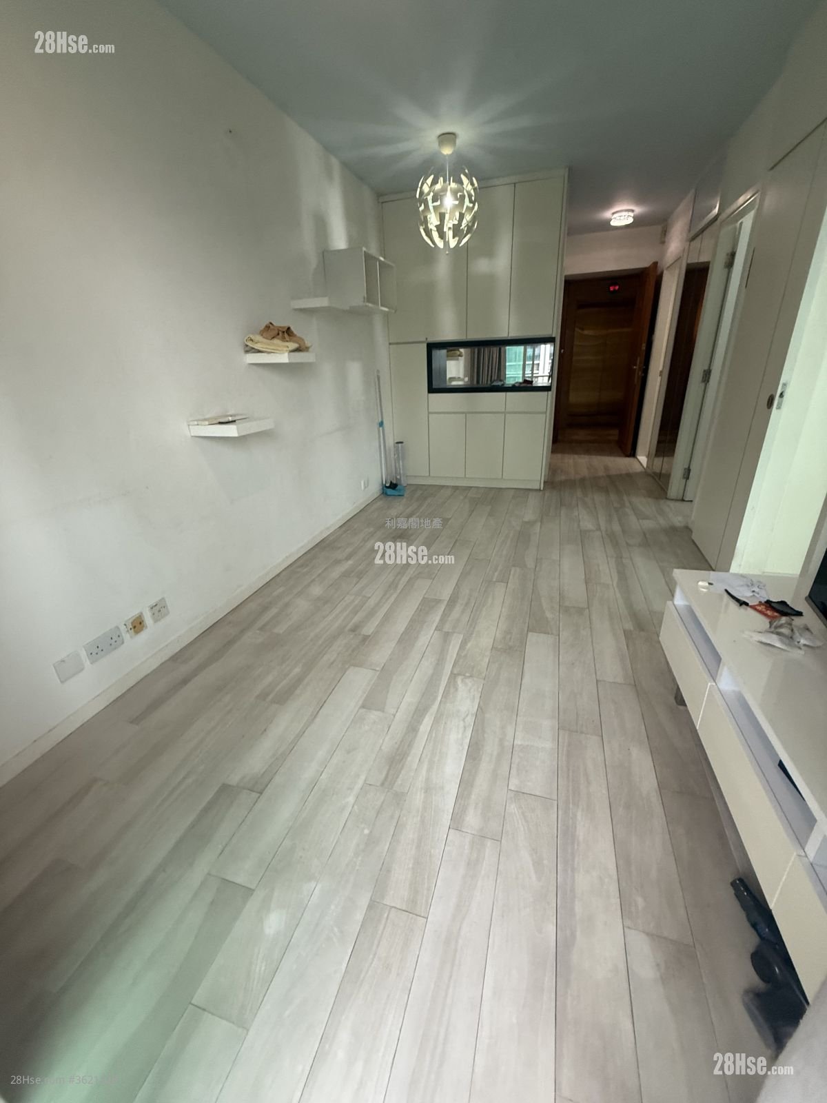 Sky Tower Sell 2 Bedrooms 452 ft² Sky Tower Sell 2 Bedrooms 452 ft²
