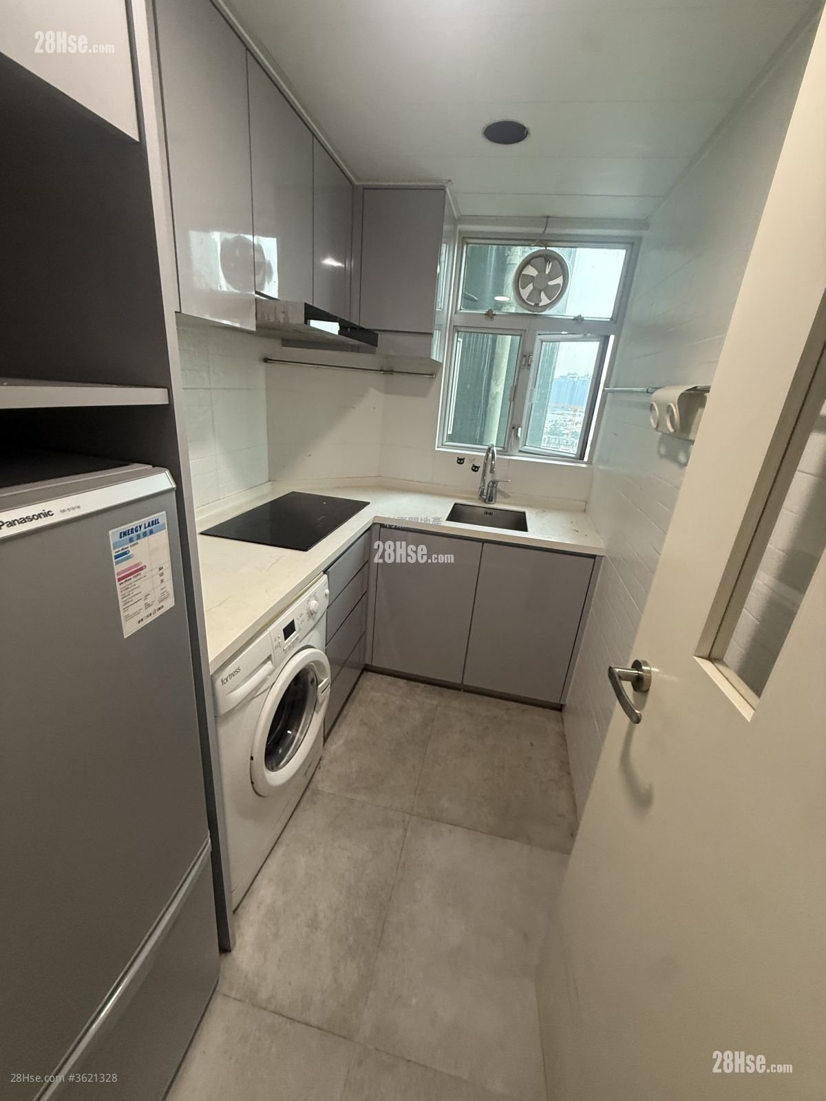 Sky Tower Sell 2 Bedrooms 452 ft² Sky Tower Sell 2 Bedrooms 452 ft²