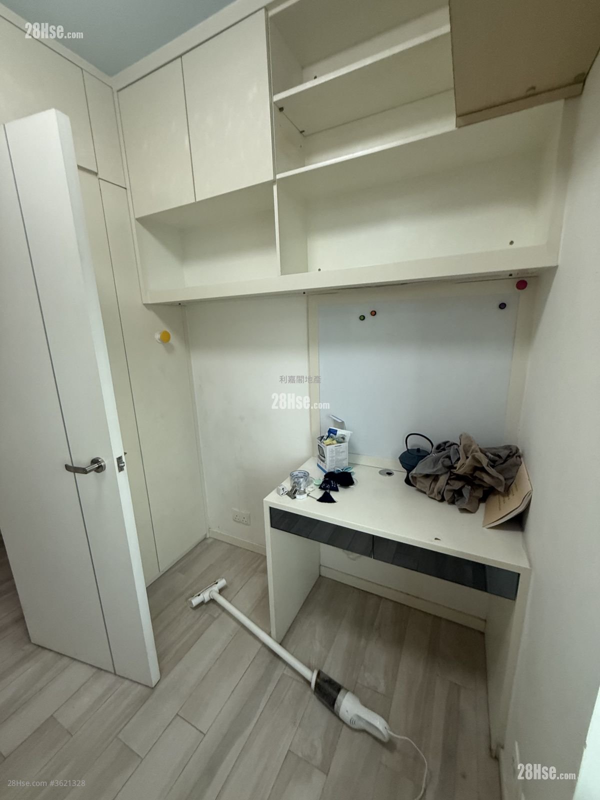 Sky Tower Sell 2 Bedrooms 452 ft² Sky Tower Sell 2 Bedrooms 452 ft²