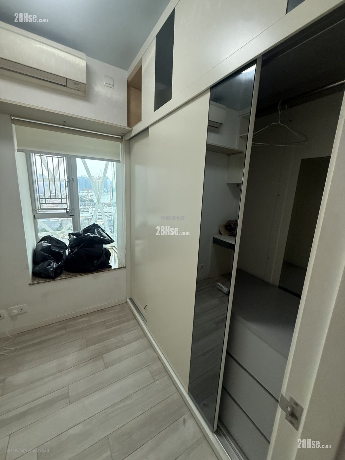 Sky Tower Sell 2 Bedrooms 452 ft² Sky Tower Sell 2 Bedrooms 452 ft²