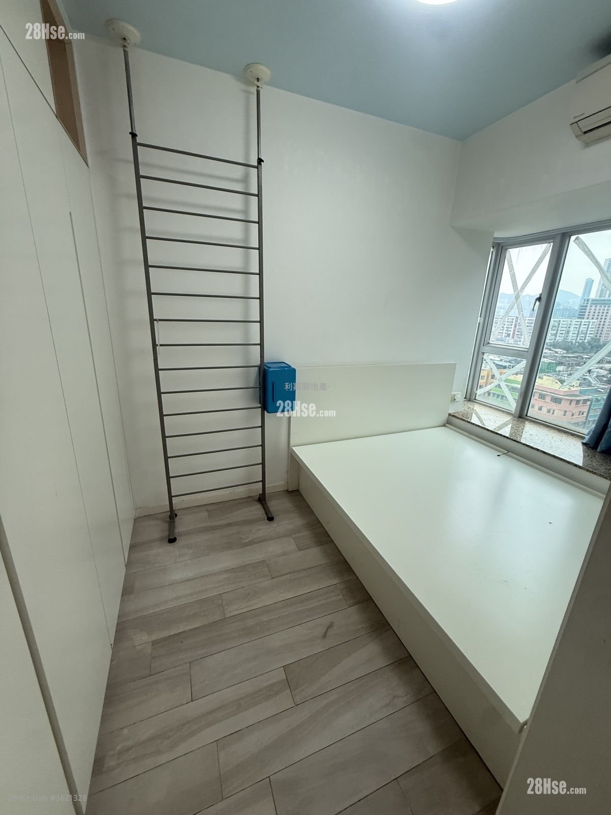 Sky Tower Sell 2 Bedrooms 452 ft² Sky Tower Sell 2 Bedrooms 452 ft²
