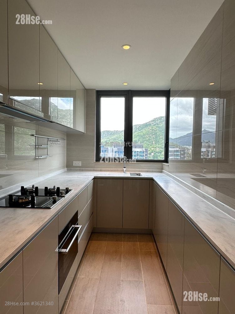 Oma Oma Sell 4 Bedrooms 1,004 ft² Oma Oma Sell 4 Bedrooms 1,004 ft²