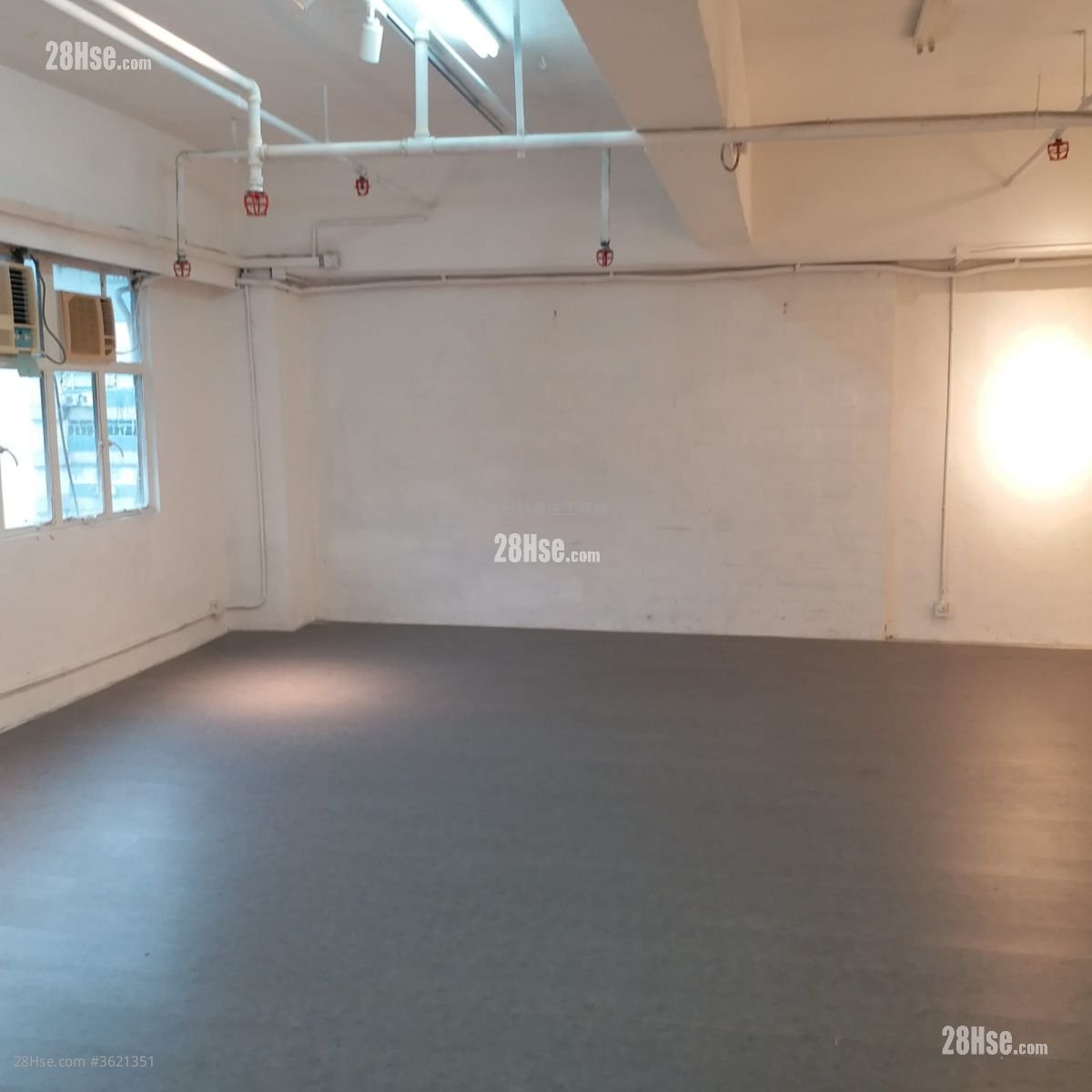 宇宙工业中心 租盘 1 房 , 1 厕所