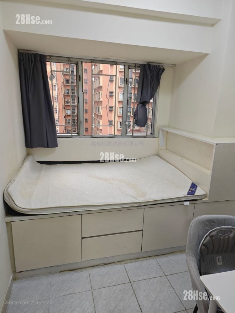 金獅花園 租盤 2 房 , 1 浴室 260 平方呎 金獅花園 租盤 2 房 , 1 浴室 260 平方呎