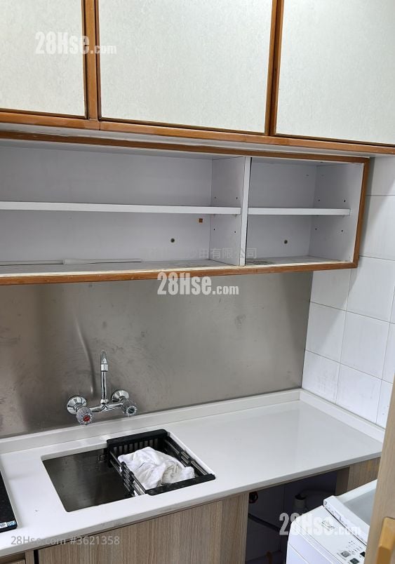 金獅花園 租盤 2 房 , 1 浴室 335 平方呎 金獅花園 租盤 2 房 , 1 浴室 335 平方呎