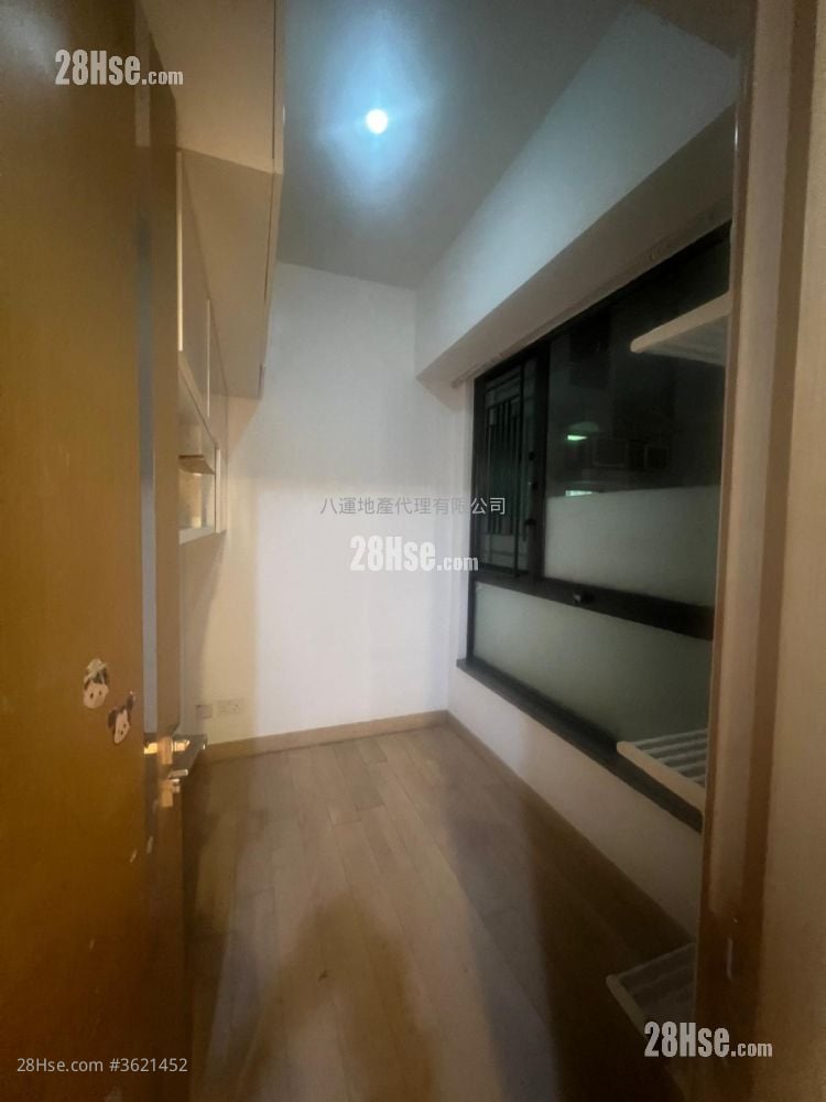 Giovane Rental 2 Bedrooms , 1 Bathroom 341 ft² Giovane Rental 2 Bedrooms , 1 Bathroom 341 ft²