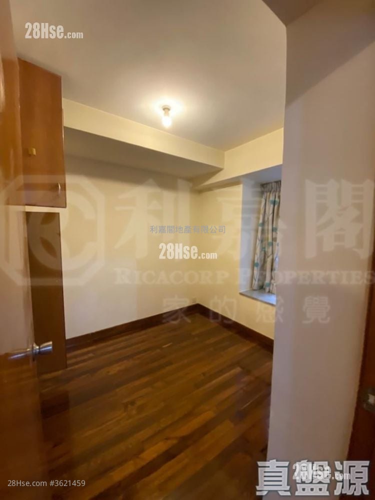 Golden Pavilion Sell 2 Bedrooms , 1 Bathroom 315 ft² Golden Pavilion Sell 2 Bedrooms , 1 Bathroom 315 ft²