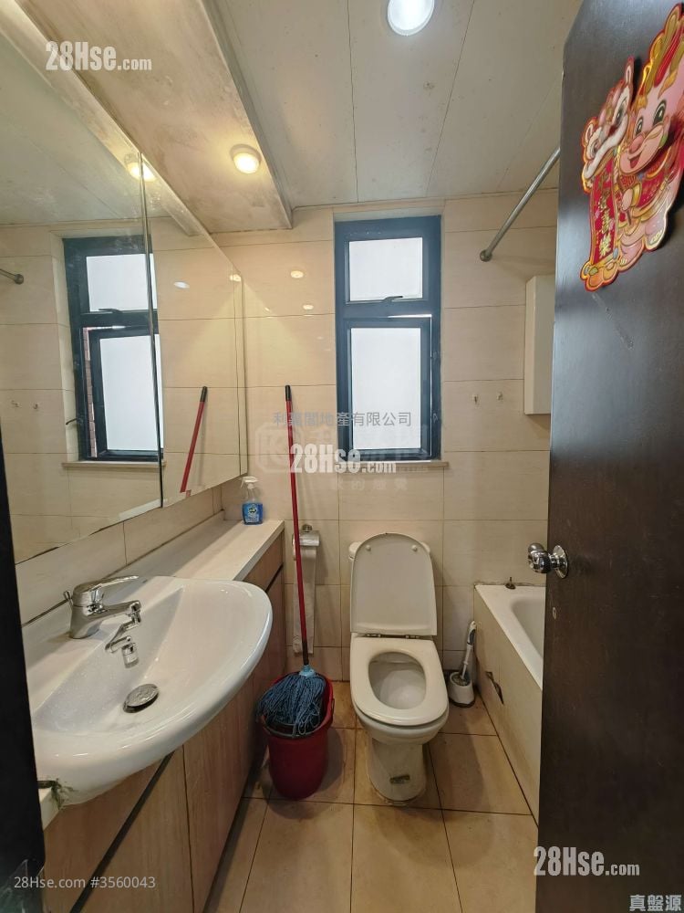 Glorious Peak Sell 3 Bedrooms 512 ft² Glorious Peak Sell 3 Bedrooms 512 ft²