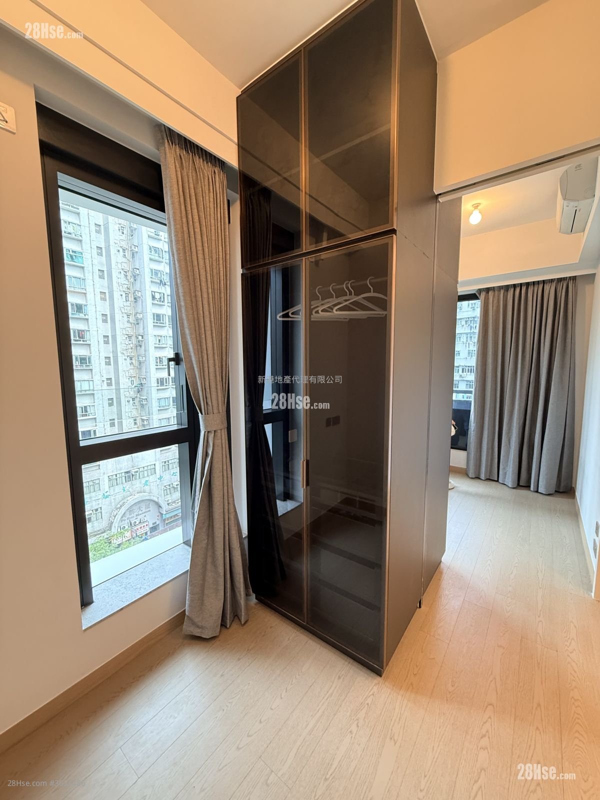 Baker Circle Euston Rental 2 Bedrooms , 1 Bathroom 378 ft² Baker Circle Euston Rental 2 Bedrooms , 1 Bathroom 378 ft²