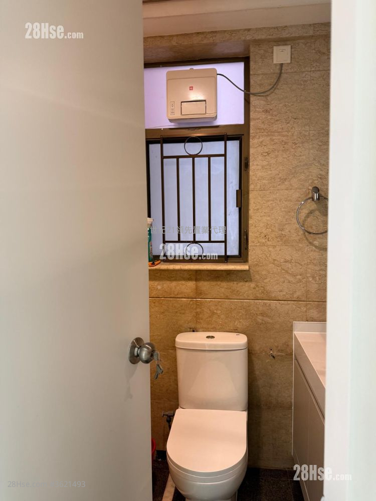 The Belcher's Sell 2 Bedrooms , 1 Bathroom 748 ft² The Belcher's Sell 2 Bedrooms , 1 Bathroom 748 ft²