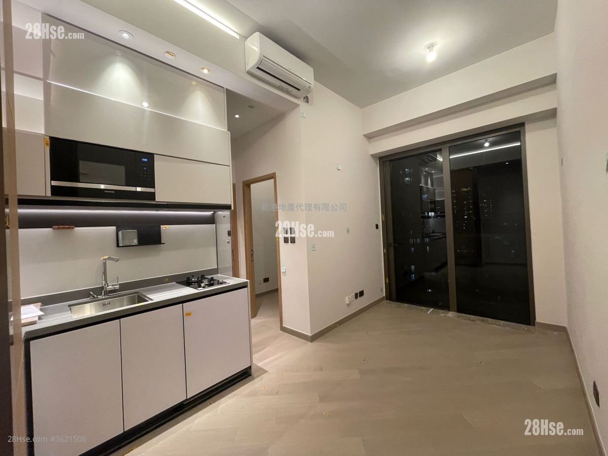 The Vantage Sell 2 Bedrooms , 1 Bathroom 391 ft²