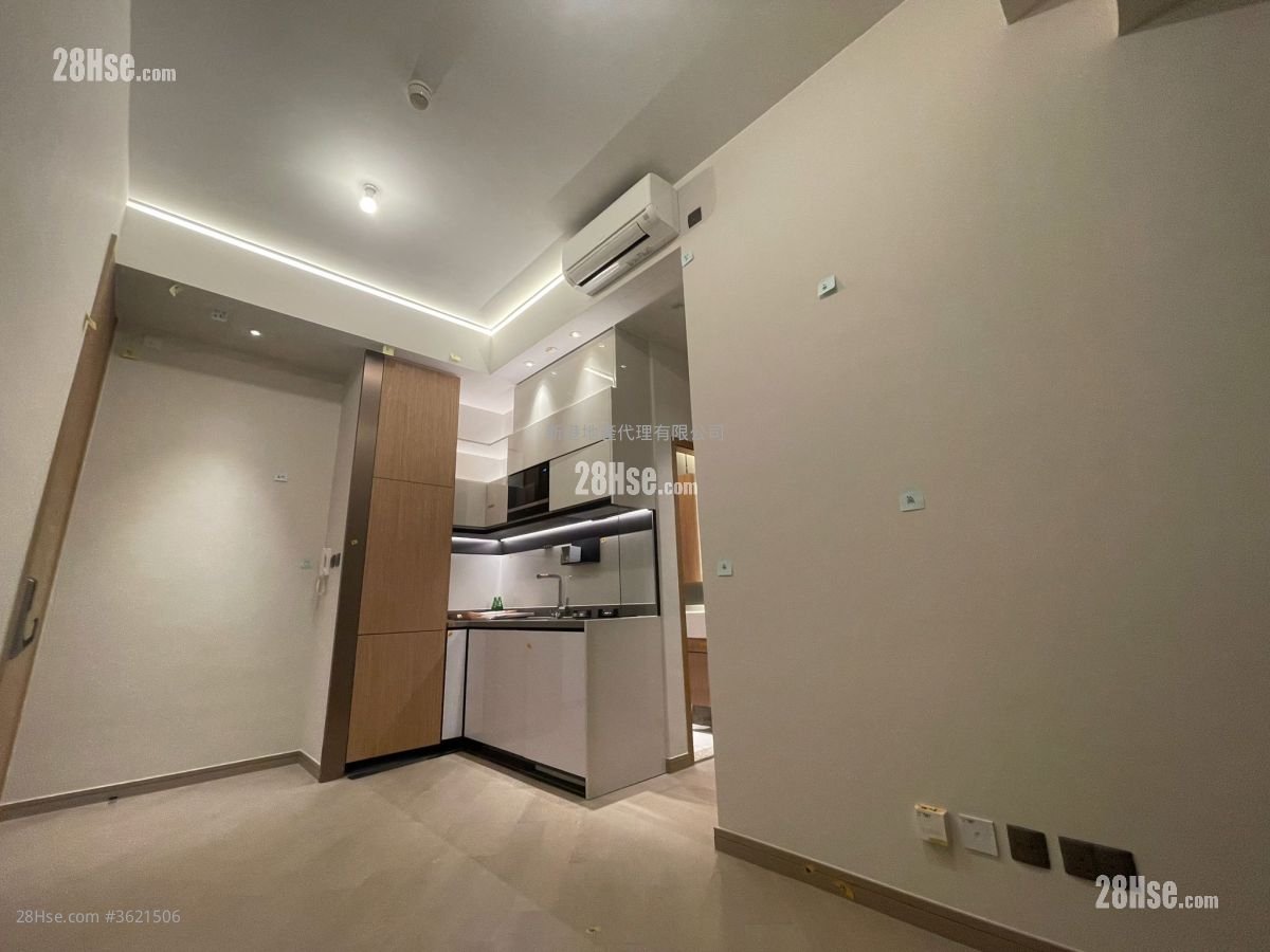 The Vantage Sell 2 Bedrooms , 1 Bathroom 391 ft² The Vantage Sell 2 Bedrooms , 1 Bathroom 391 ft²