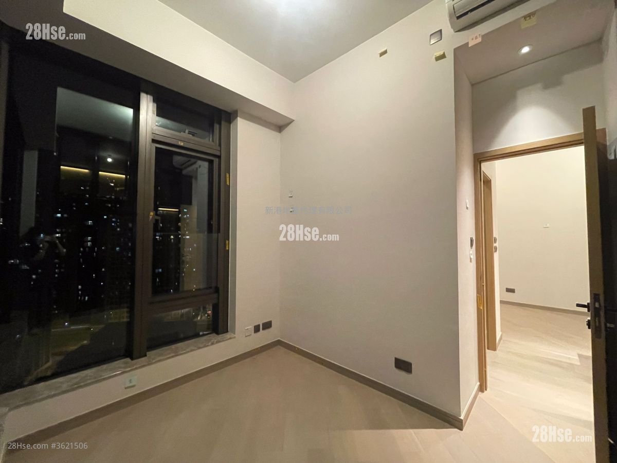 The Vantage Sell 2 Bedrooms , 1 Bathroom 391 ft² The Vantage Sell 2 Bedrooms , 1 Bathroom 391 ft²