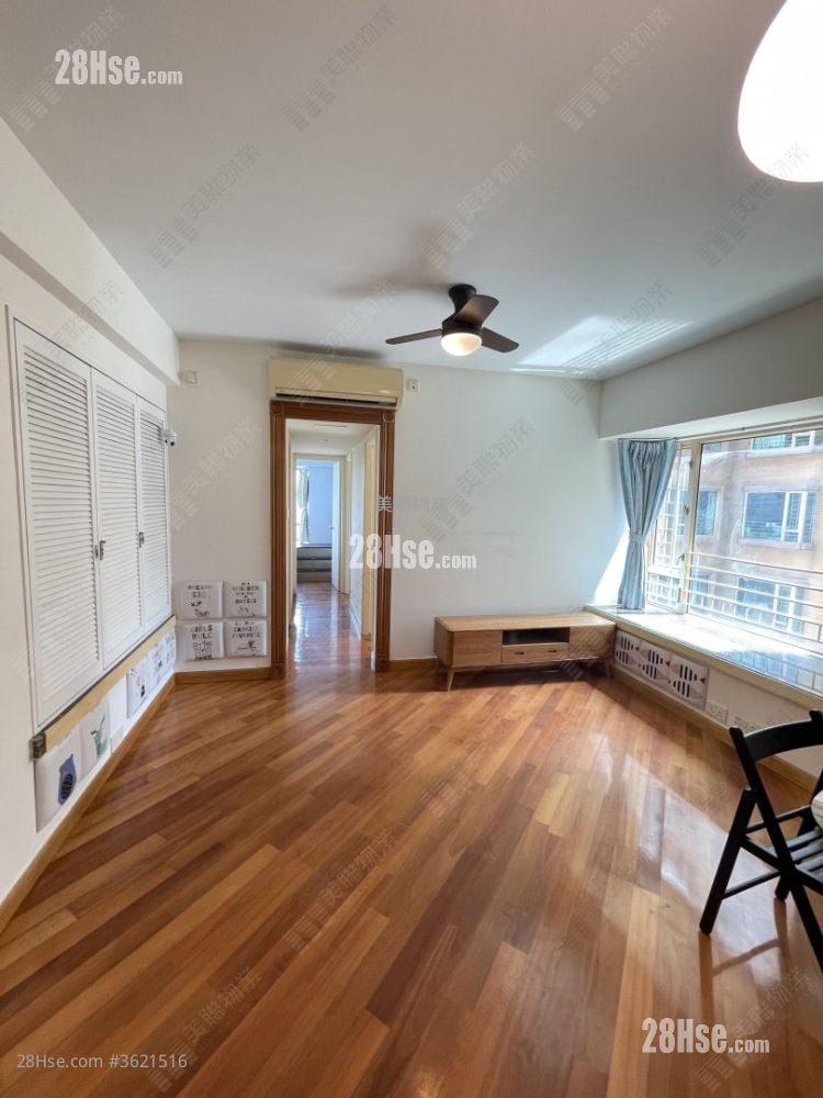 新宝城 售盘 3 房 , 1 浴室 561 平方尺 新宝城 售盘 3 房 , 1 浴室 561 平方尺