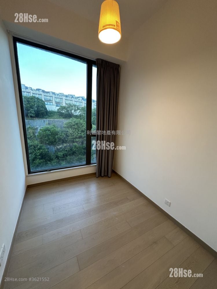 Dragons Range Sell 3 Bedrooms , 2 Bathrooms 1,011 ft² Dragons Range Sell 3 Bedrooms , 2 Bathrooms 1,011 ft²