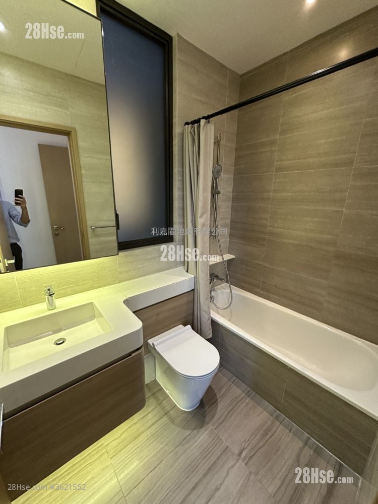 Dragons Range Sell 3 Bedrooms , 2 Bathrooms 1,011 ft² Dragons Range Sell 3 Bedrooms , 2 Bathrooms 1,011 ft²