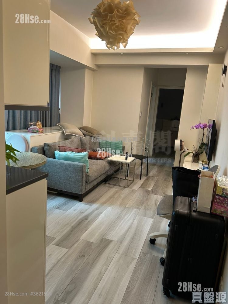 The Pacifica Sell 2 Bedrooms 461 ft² The Pacifica Sell 2 Bedrooms 461 ft²