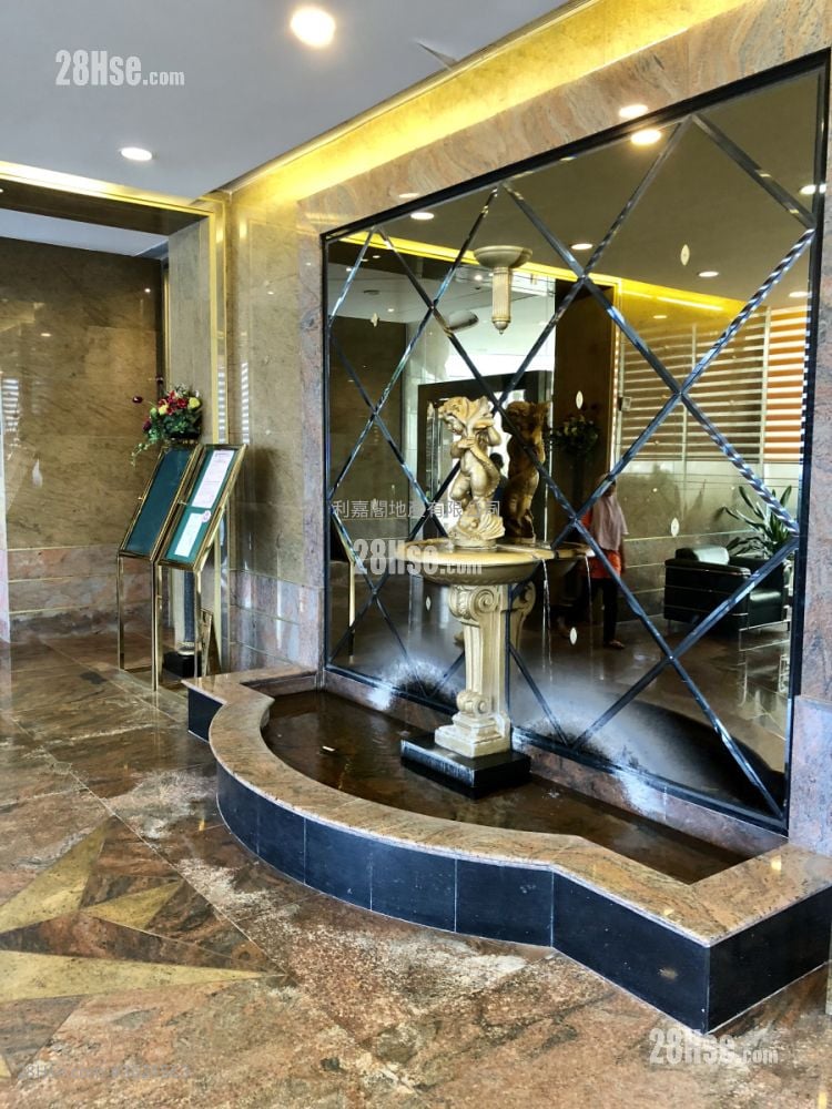 駿景園 售盤 3 房 , 2 浴室 1,370 平方呎 駿景園 售盤 3 房 , 2 浴室 1,370 平方呎