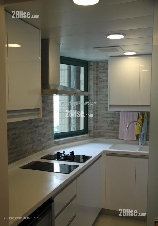 University Heights Sell 805 ft² University Heights Sell 805 ft²