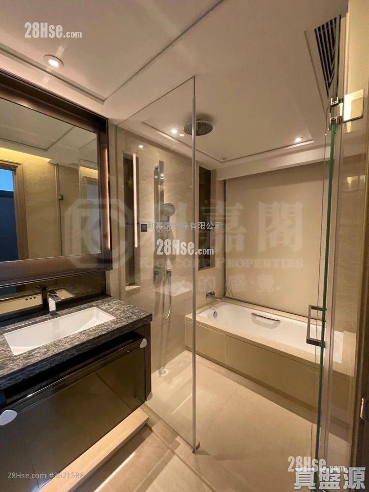 Cullinan West Sell 4 Bedrooms 1,368 ft² Cullinan West Sell 4 Bedrooms 1,368 ft²