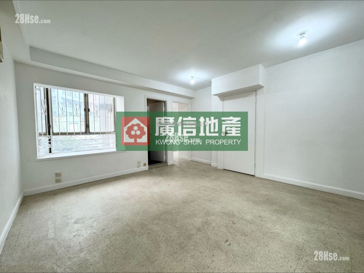 Kwong Shing Building Sell 1 Bedroom , 1 Bathroom 375 ft² Kwong Shing Building Sell 1 Bedroom , 1 Bathroom 375 ft²