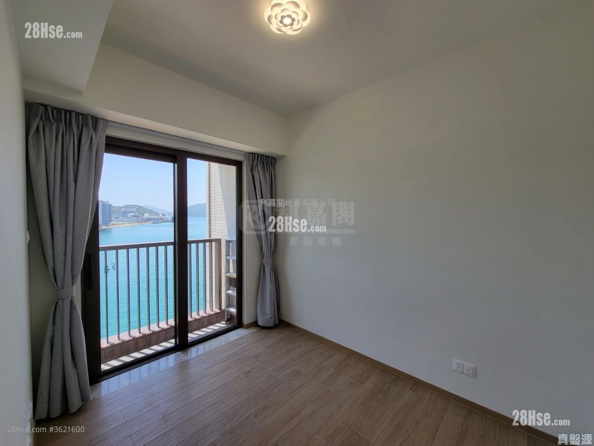 Lp6 Sell 2 Bedrooms , 1 Bathroom 425 ft² Lp6 Sell 2 Bedrooms , 1 Bathroom 425 ft²