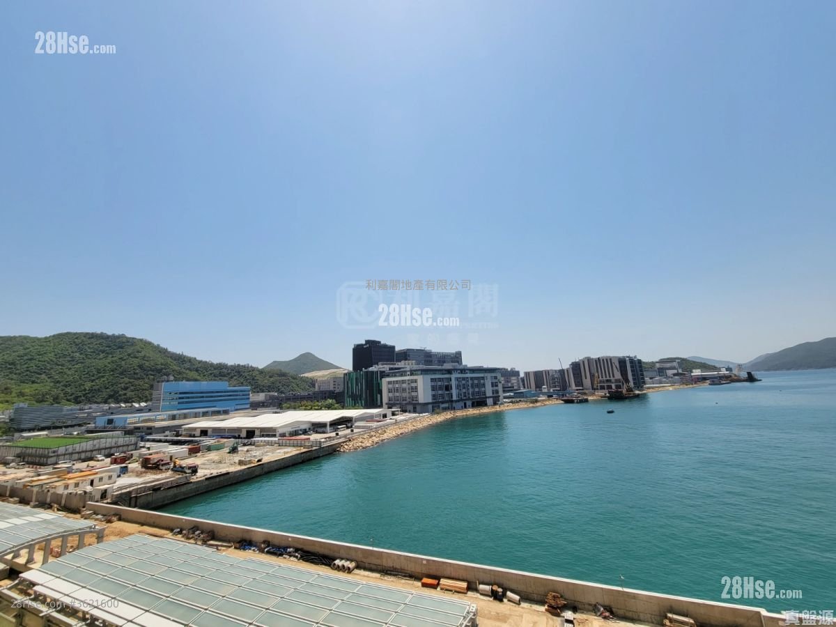 Lp6 Sell 2 Bedrooms , 1 Bathroom 425 ft² Lp6 Sell 2 Bedrooms , 1 Bathroom 425 ft²