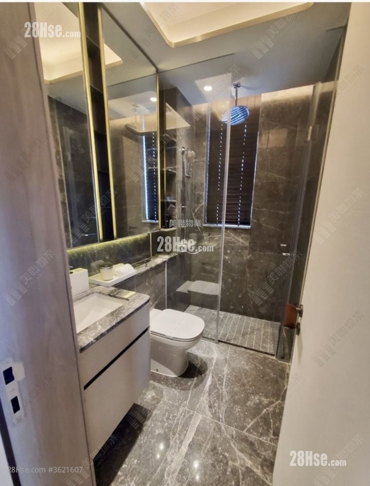 上源 租盤 5+ 房 , 5+ 浴室 2,762 平方呎 上源 租盤 5+ 房 , 5+ 浴室 2,762 平方呎