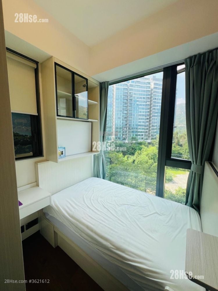 Le Point Sell 2 Bedrooms , 1 Bathroom 445 ft² Le Point Sell 2 Bedrooms , 1 Bathroom 445 ft²