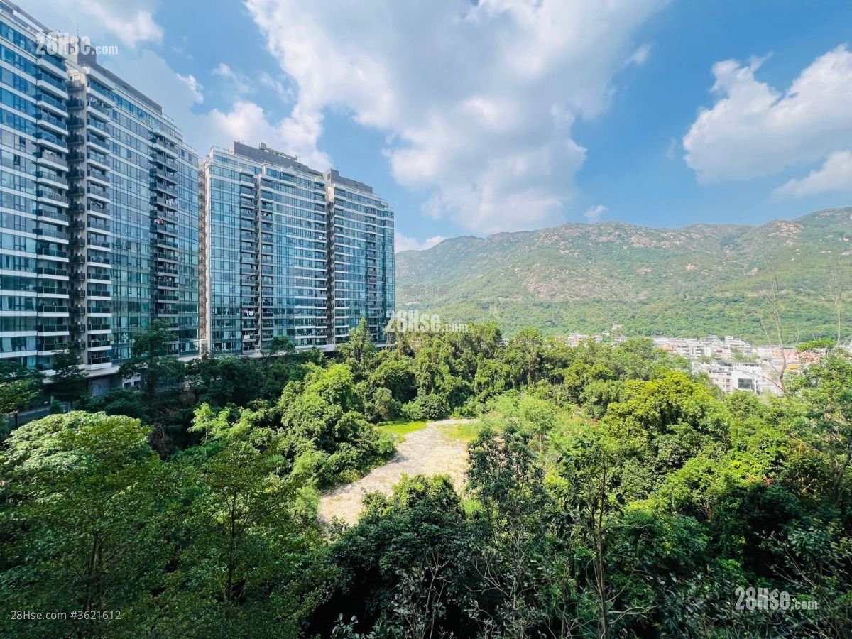 Le Point Sell 2 Bedrooms , 1 Bathroom 445 ft² Le Point Sell 2 Bedrooms , 1 Bathroom 445 ft²