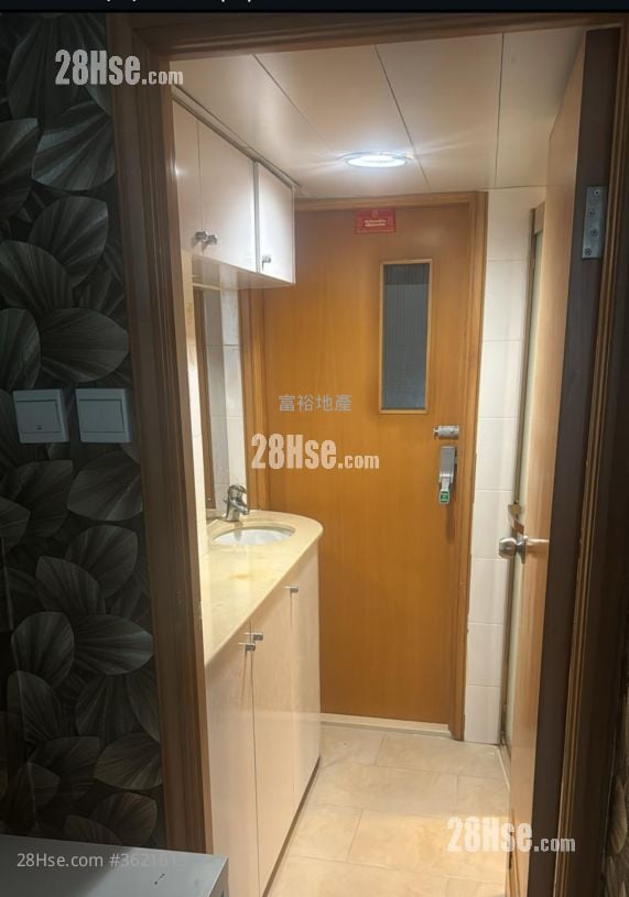 Wai Yip Commercial Building Rental 1 Bedroom , 1 Toilet Wai Yip Commercial Building Rental 1 Bedroom , 1 Toilet