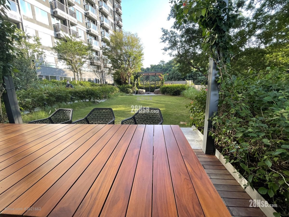 Oma Oma Sell 4 Bedrooms , 3 Bathrooms 1,019 ft² Oma Oma Sell 4 Bedrooms , 3 Bathrooms 1,019 ft²
