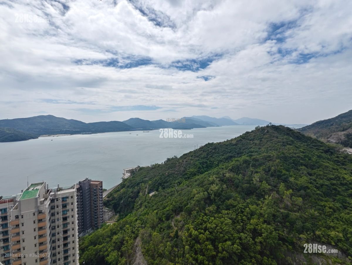 Hong Kong Garden Rental 3 Bedrooms , 2 Bathrooms 792 ft² Hong Kong Garden Rental 3 Bedrooms , 2 Bathrooms 792 ft²