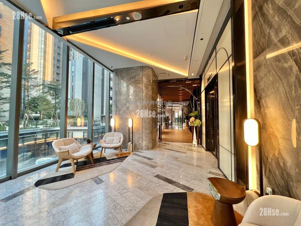 The Henley Rental Studio , 1 Bathroom 229 ft² The Henley Rental Studio , 1 Bathroom 229 ft²