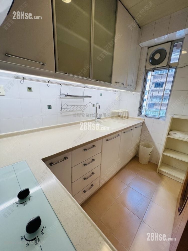 Gallant Court Sell 3 Bedrooms , 2 Bathrooms 806 ft² Gallant Court Sell 3 Bedrooms , 2 Bathrooms 806 ft²