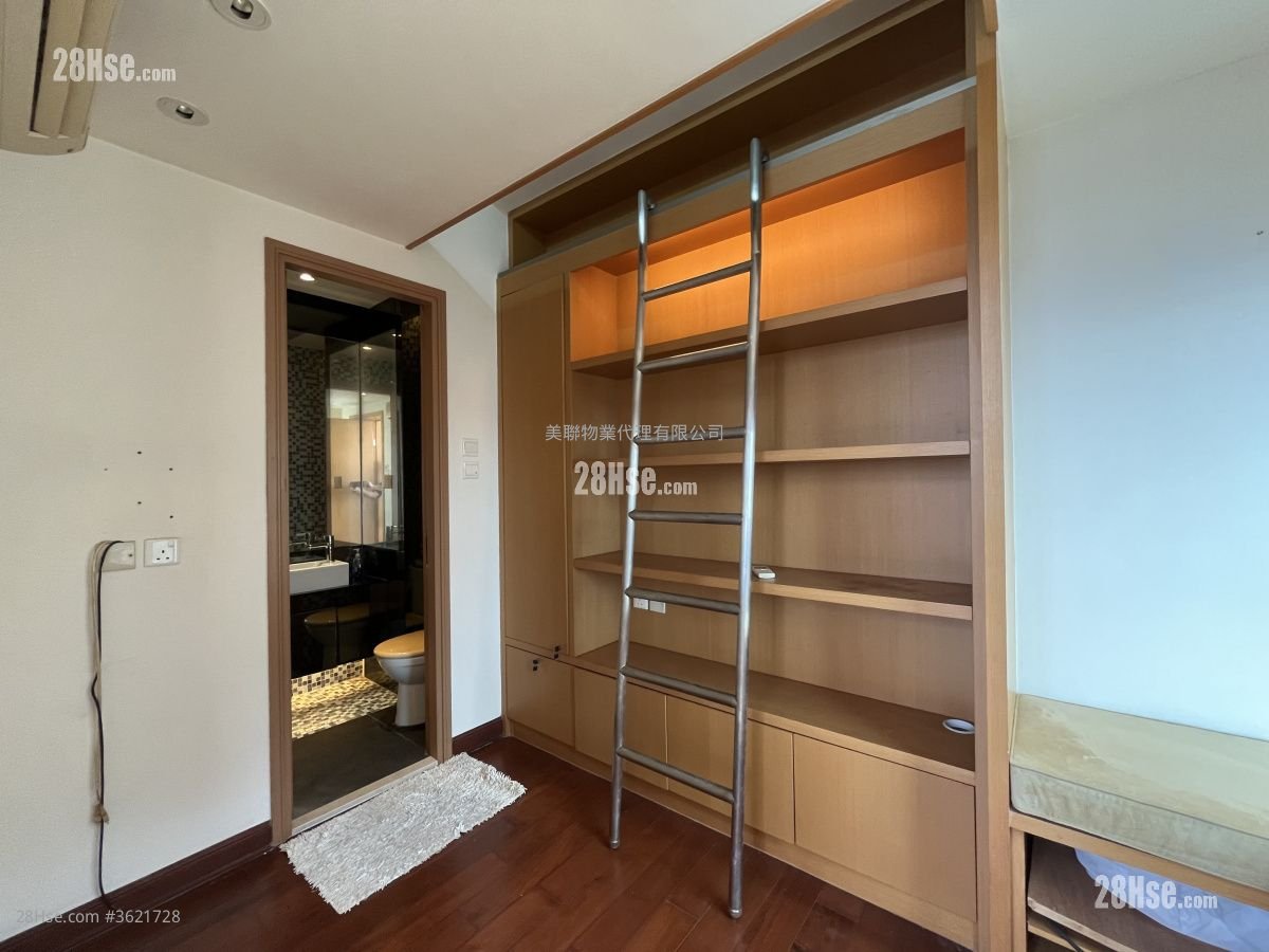 Parc Palais Sell 5+ Bedrooms , 3 Bathrooms 1,771 ft² Parc Palais Sell 5+ Bedrooms , 3 Bathrooms 1,771 ft²