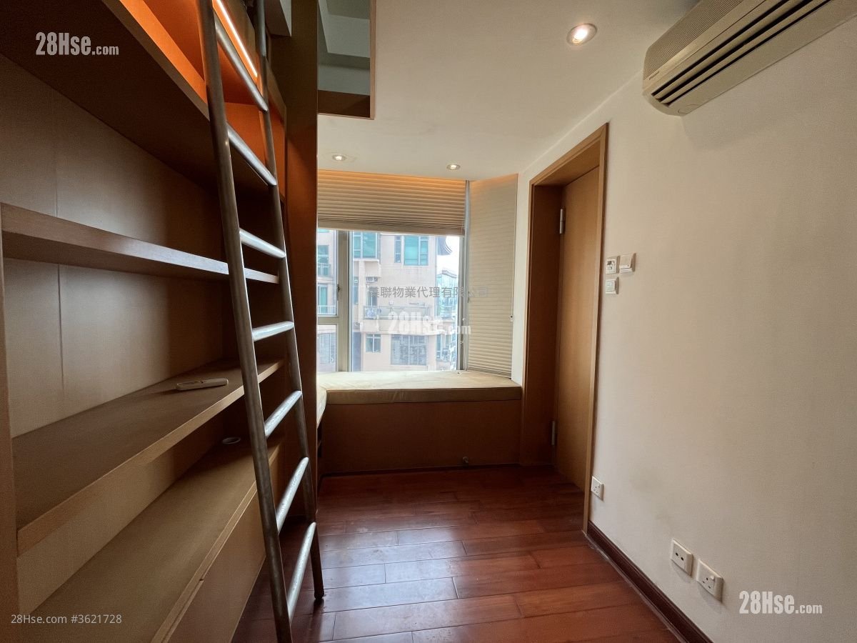 Parc Palais Sell 5+ Bedrooms , 3 Bathrooms 1,771 ft² Parc Palais Sell 5+ Bedrooms , 3 Bathrooms 1,771 ft²