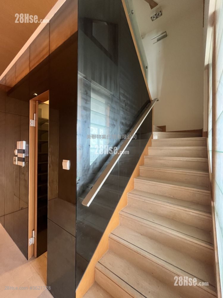 Parc Palais Sell 5+ Bedrooms , 3 Bathrooms 1,771 ft² Parc Palais Sell 5+ Bedrooms , 3 Bathrooms 1,771 ft²