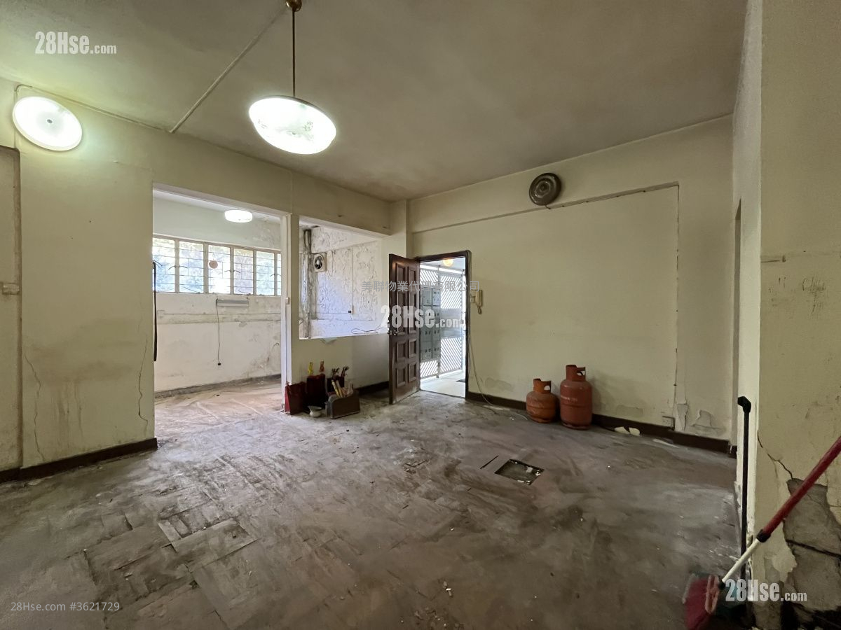 10-16 Lancashire Road Sell 3 Bedrooms , 2 Bathrooms 1,098 ft² 10-16 Lancashire Road Sell 3 Bedrooms , 2 Bathrooms 1,098 ft²