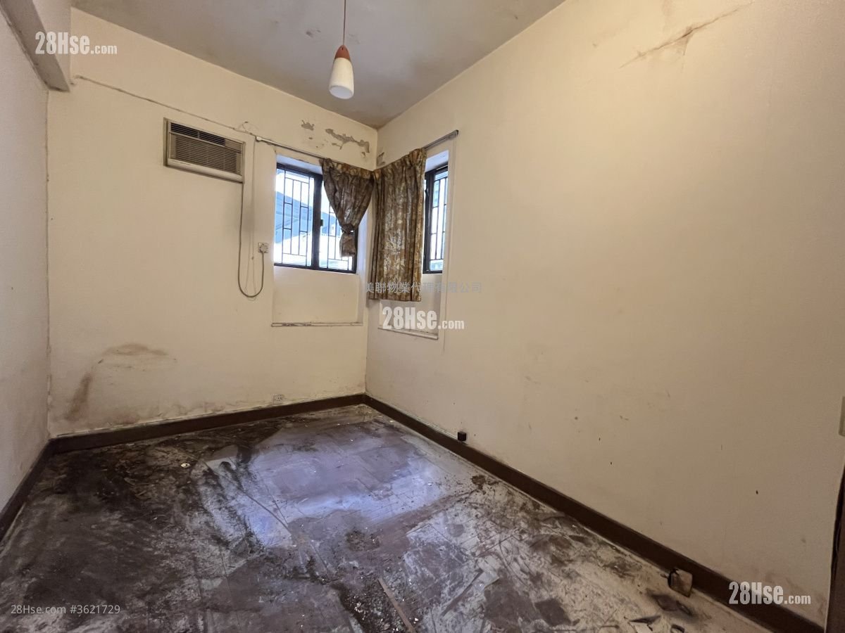 10-16 Lancashire Road Sell 3 Bedrooms , 2 Bathrooms 1,098 ft² 10-16 Lancashire Road Sell 3 Bedrooms , 2 Bathrooms 1,098 ft²