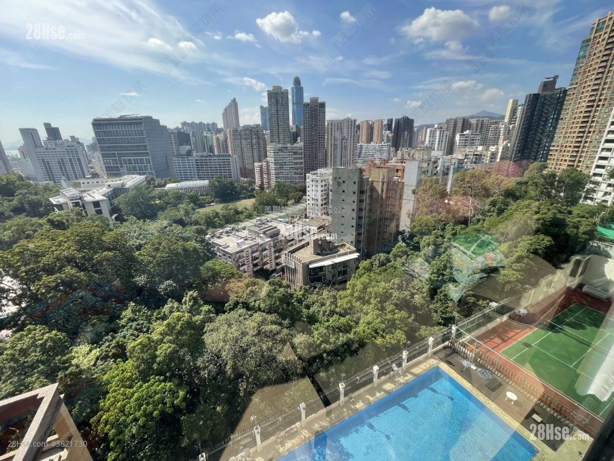 Parc Regal Sell 3 Bedrooms , 2 Bathrooms 789 ft² Parc Regal Sell 3 Bedrooms , 2 Bathrooms 789 ft²