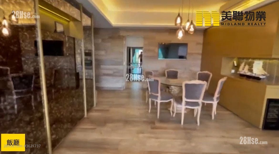 君頤峰 售盤 3 房 , 2 浴室 1,343 平方呎 君頤峰 售盤 3 房 , 2 浴室 1,343 平方呎