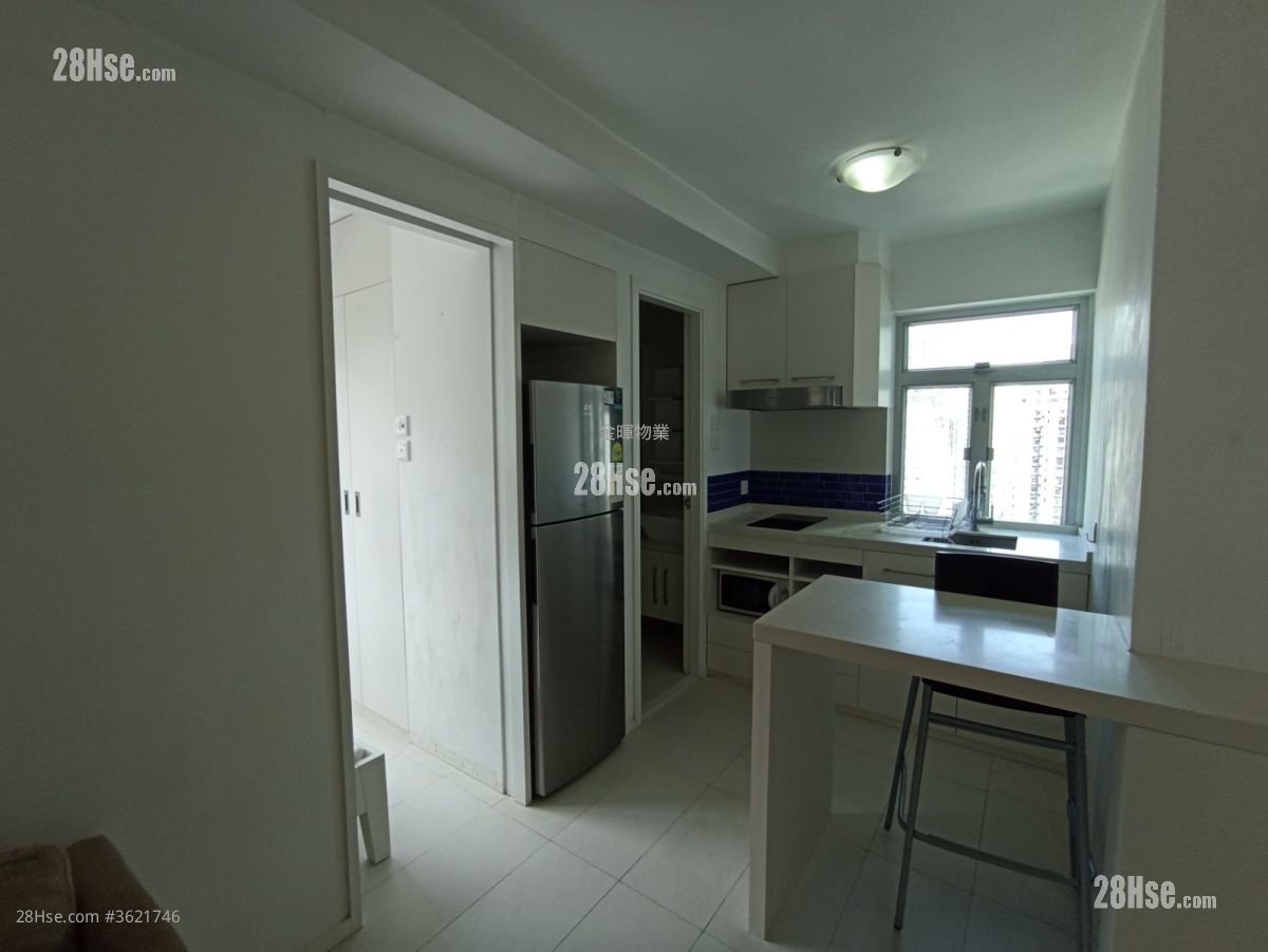 Tung Cheung Building Sell 199 ft² Tung Cheung Building Sell 199 ft²