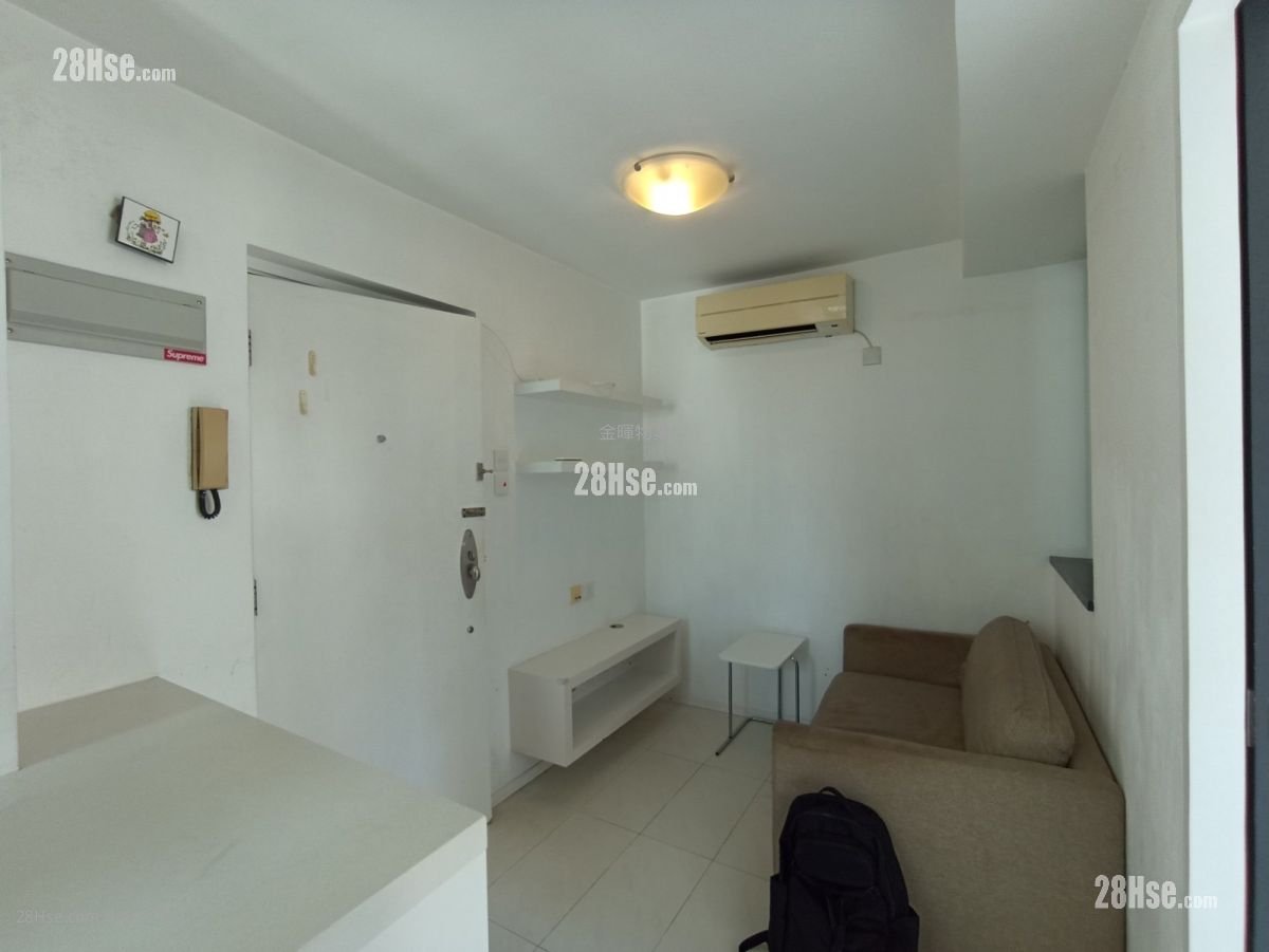 Tung Cheung Building Sell 199 ft² Tung Cheung Building Sell 199 ft²