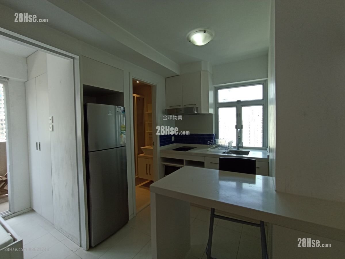 Tung Cheung Building Sell 199 ft² Tung Cheung Building Sell 199 ft²