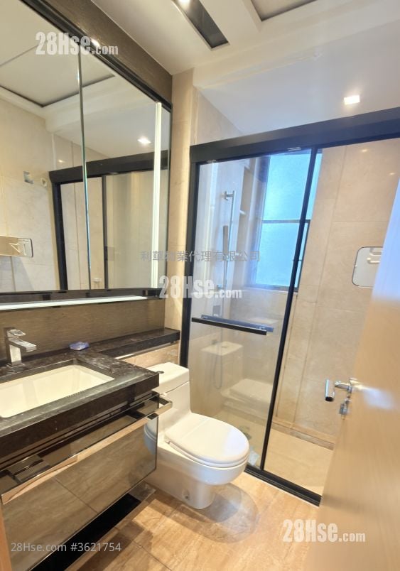 Riva Rental 4 Bedrooms , 2 Bathrooms 868 ft² Riva Rental 4 Bedrooms , 2 Bathrooms 868 ft²