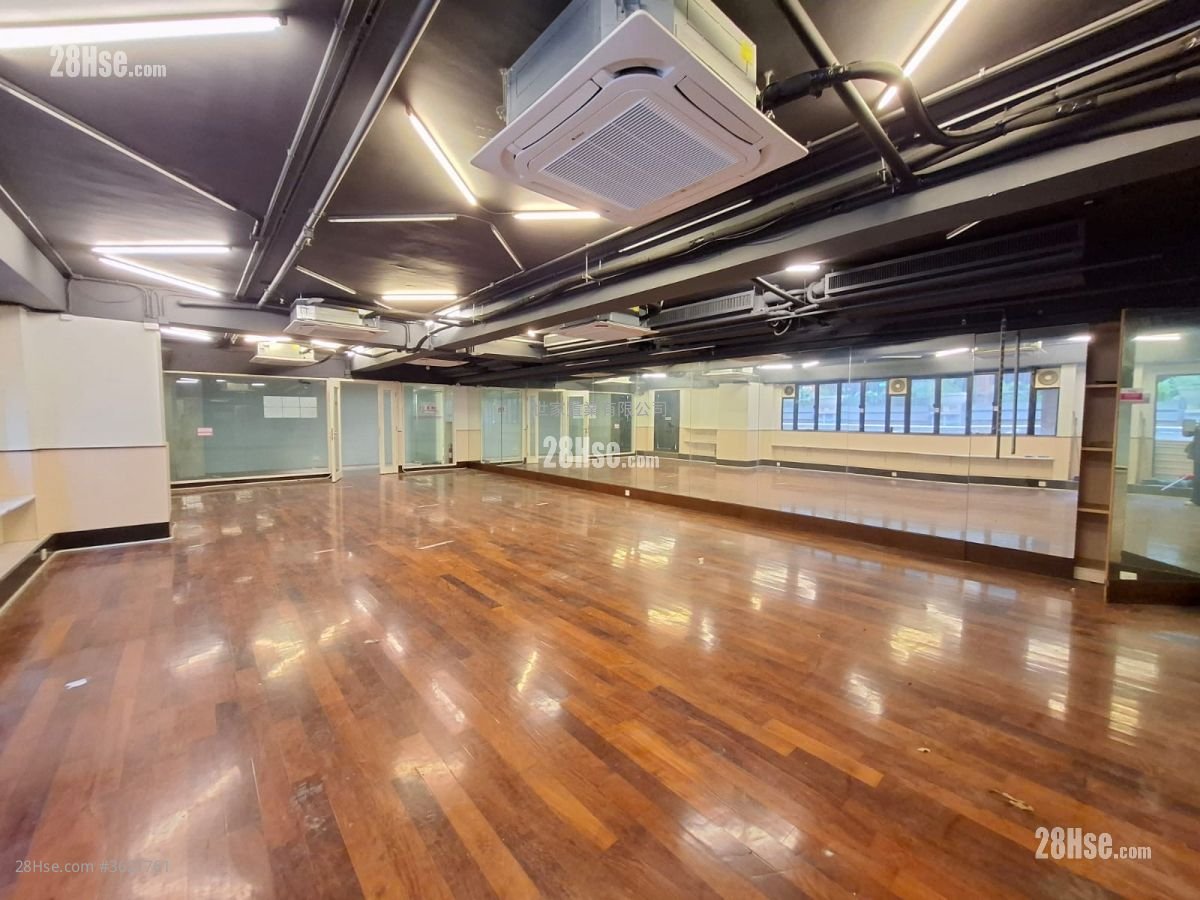 18广场 租盘 18广场 租盘