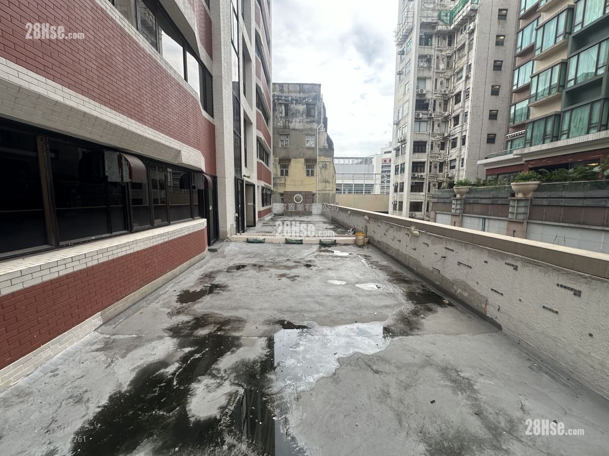 18广场 租盘 18广场 租盘